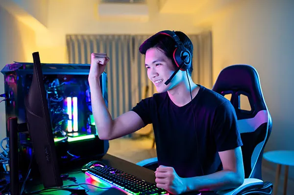 Tips Jadi Pro Player: Cara Meningkatkan Skill Gaming dengan Cepat