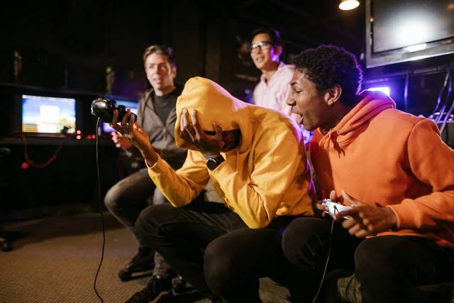Doping Otak atau Racun Pikiran? Membedah Fenomena Gaming Burnout pada Atlet e-Sports Profesional